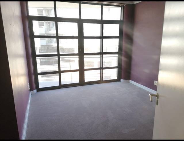 1 BEDROOM APARTMENT TO LET IN POINT WATERFRONT